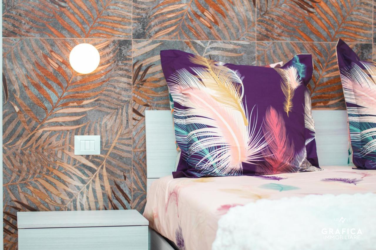 Ameli Home Luxury Apartment Taranto Luaran gambar