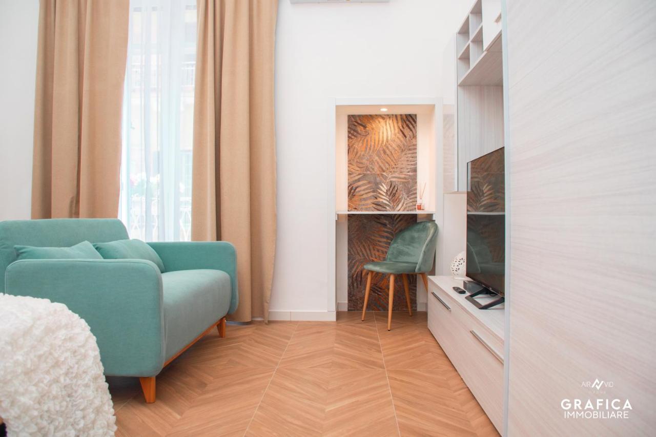 Ameli Home Luxury Apartment Taranto Luaran gambar