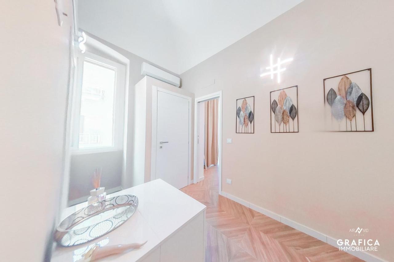 Ameli Home Luxury Apartment Taranto Luaran gambar