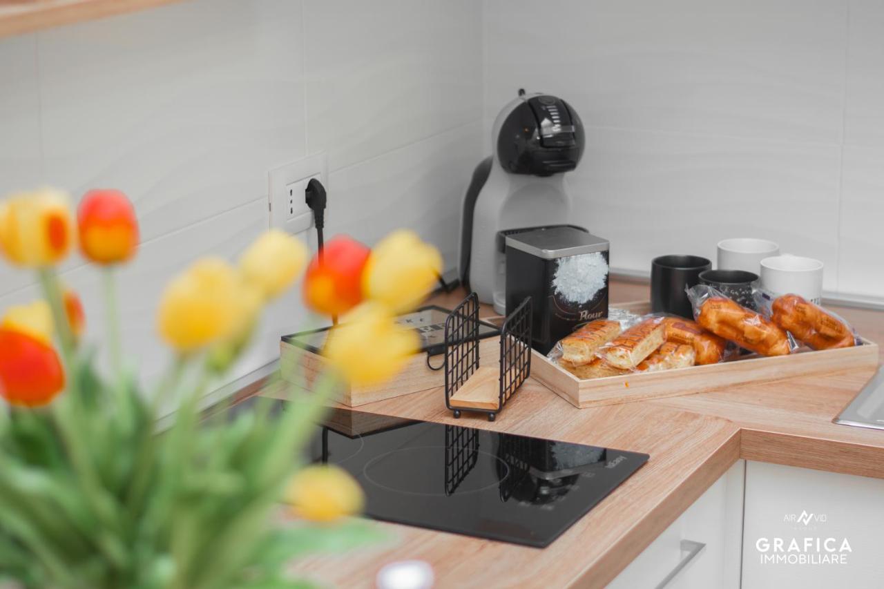 Ameli Home Luxury Apartment Taranto Luaran gambar